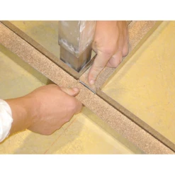 Siniat Bande Résiliente En Liège Pour Ossatures De Cloisons - 50 Mm X 1 M - ép. 10 Mm