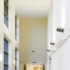 Dalle De Plafond Acoustique CADENCE Bord A Ecophon Blanc ép. 20 Mm - 600 MM X 600 MM -Magasin Lemaitre Sécurité cadence 20a 20meo 20couloir