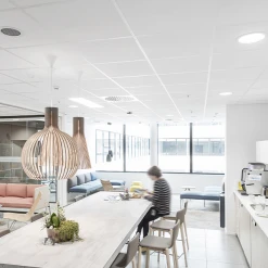 Dalle De Plafond Rockfon® CleanSpace™ Essential - A - 600 MM X 600 MM ép. 12 MM 10 Dalle De Plafond Rockfon® CleanSpace™ Essential - A - 600 MM X 600 MM ép. 12 MM -Magasin Lemaitre Sécurité cleanspace 20essential 20meo 20salle 20de 20pause